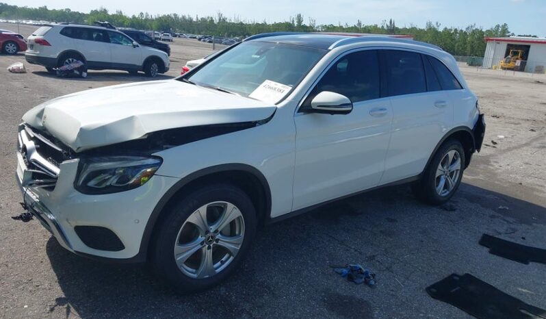 
								2018 Mercedes-benz Glc 300 full									
