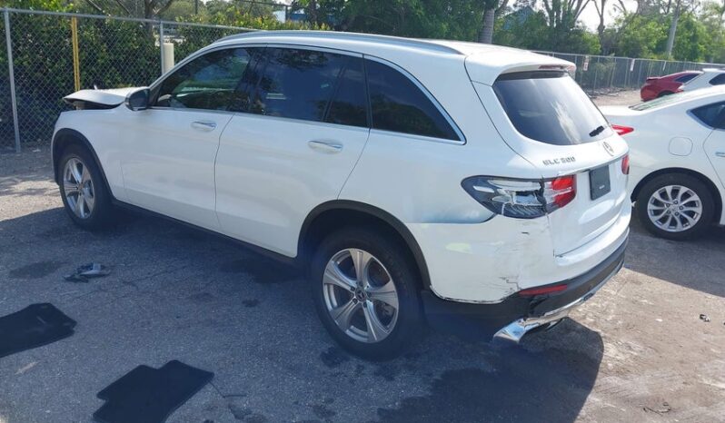 
								2018 Mercedes-benz Glc 300 full									
