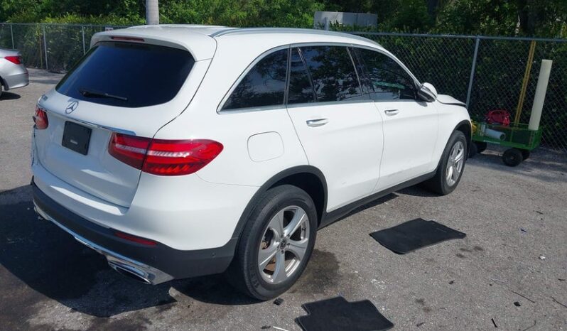 
								2018 Mercedes-benz Glc 300 full									