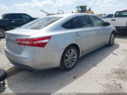 
										2013 Toyota Avalon full									