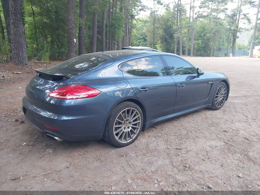 2014 Porsche Panamera