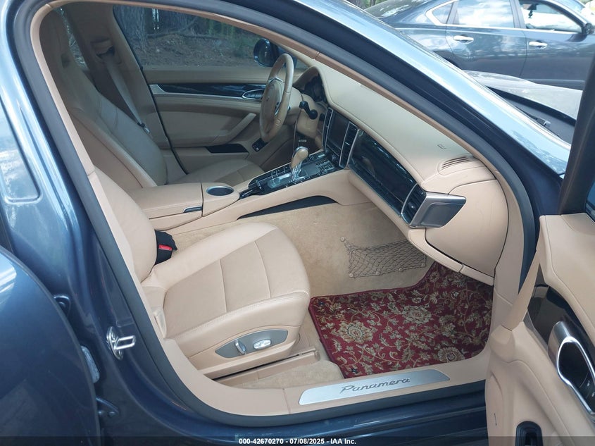 2014 Porsche Panamera