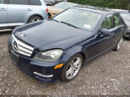 
										2012 Mercedes-benz C 300 full									