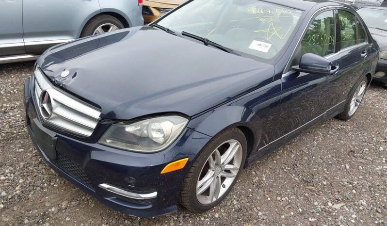 
								2012 Mercedes-benz C 300 full									
