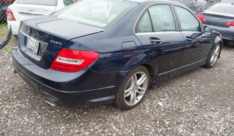 
								2012 Mercedes-benz C 300 full									