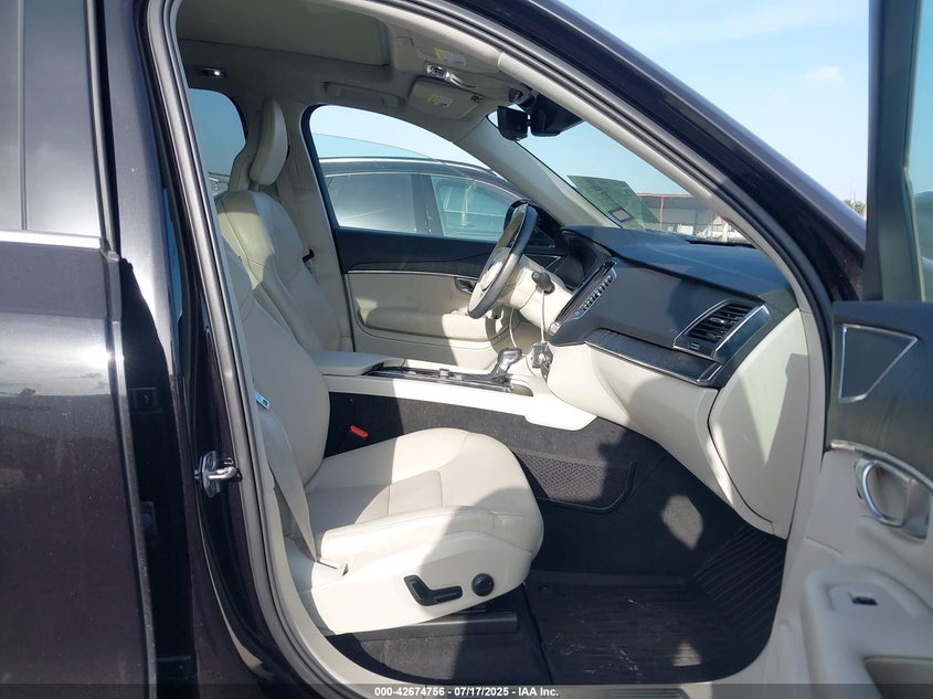 2020 Volvo Xc90
