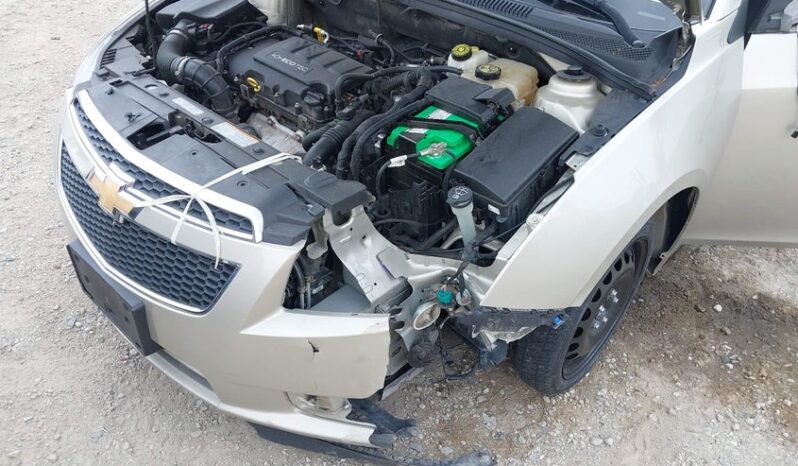 
								2013 Chevrolet Cruze full									