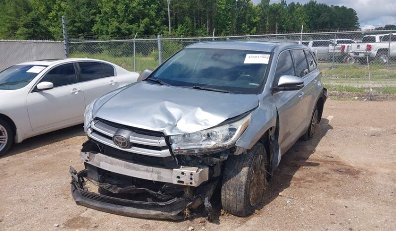 
								2019 Toyota Highlander full									