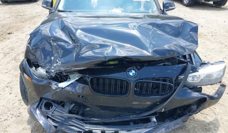 
								2015 BMW 3 series full									