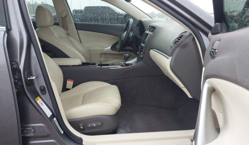
								2012 Lexus Is 250 full									