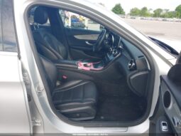 
										2016 Mercedes-benz C 300 full									