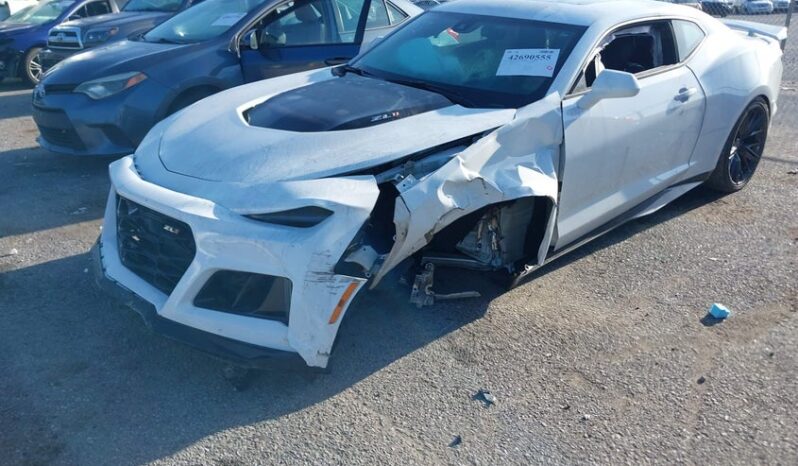 
								2021 Chevrolet Camaro full									
