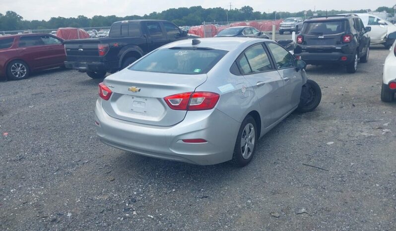 
								2018 Chevrolet Cruze full									