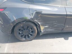 
										2024 Tesla Model y full									