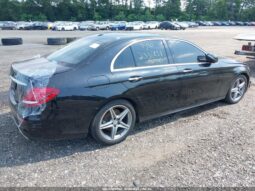 
										2017 Mercedes-benz E 300 full									