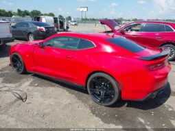 
										2017 Chevrolet Camaro full									