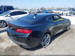 
										2017 Chevrolet Camaro full									