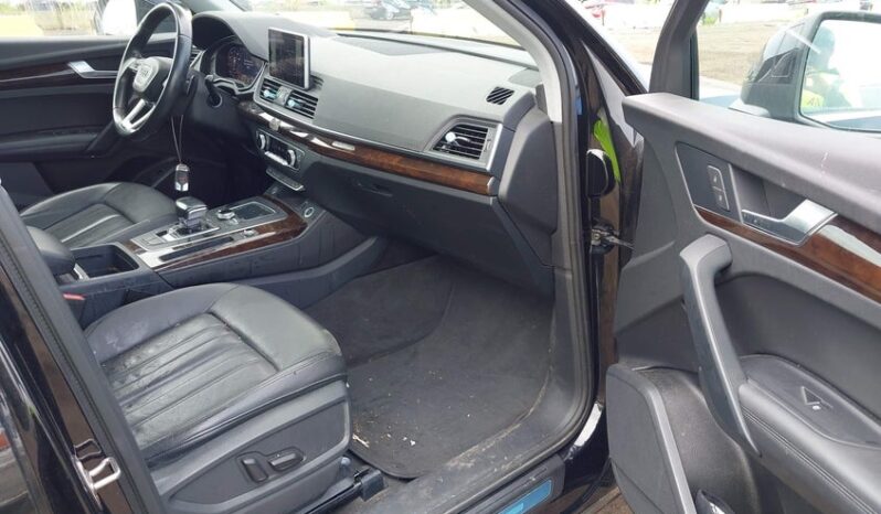 
								2019 Audi Q5 full									