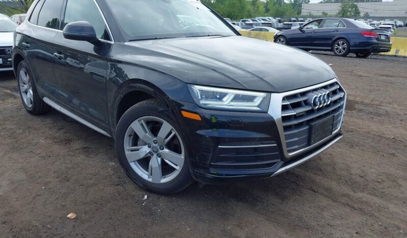 
								2019 Audi Q5 full									