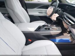 
										2024 Cadillac Lyriq full									