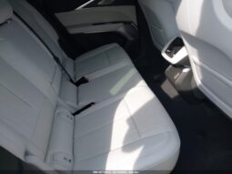 
										2024 Cadillac Lyriq full									