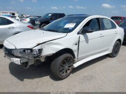 
										2017 Mitsubishi Lancer full									