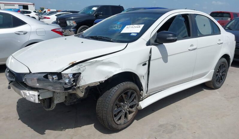 
								2017 Mitsubishi Lancer full									
