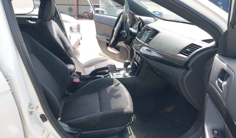 
								2017 Mitsubishi Lancer full									