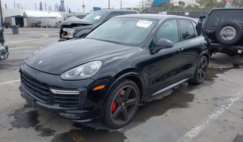 
								2016 Porsche Cayenne full									
