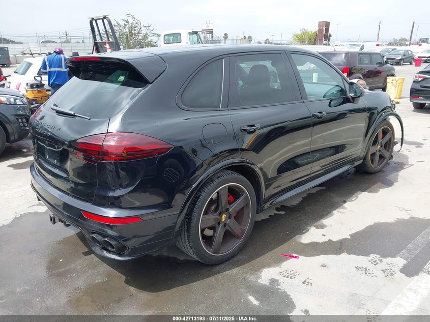 2016 Porsche Cayenne