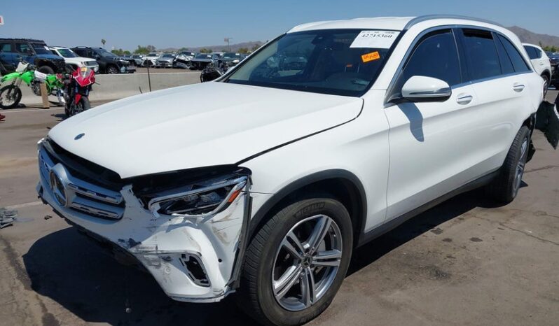 
								2021 Mercedes-benz Glc 300 full									