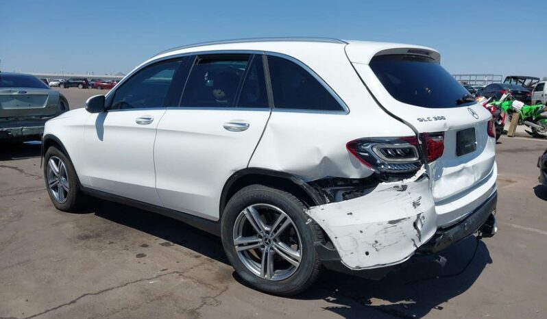 
								2021 Mercedes-benz Glc 300 full									