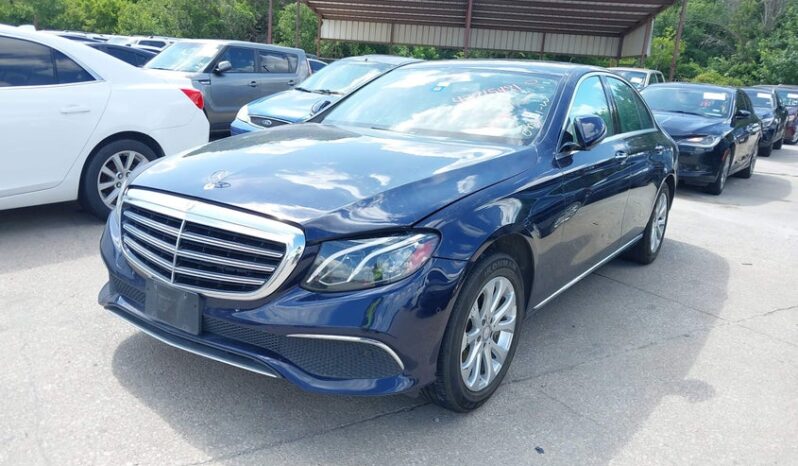 
								2017 Mercedes-benz E 300 full									