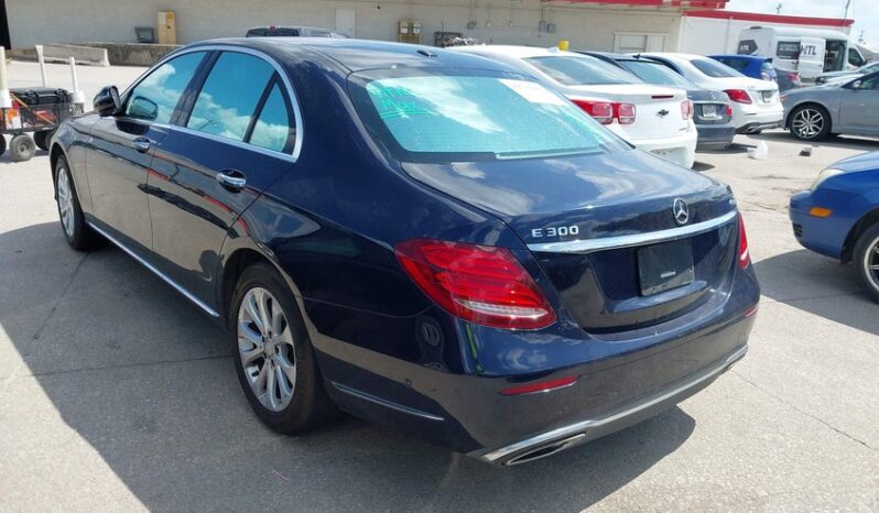 
								2017 Mercedes-benz E 300 full									