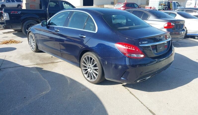 
								2017 Mercedes-benz C 300 full									