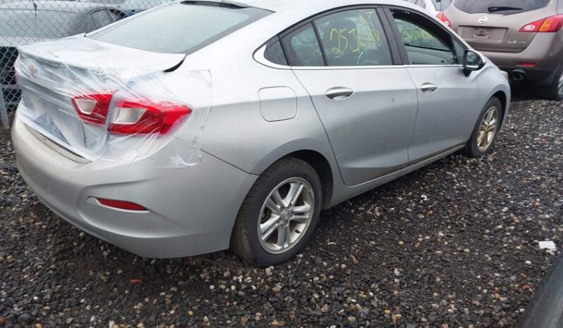 
								2017 Chevrolet Cruze full									