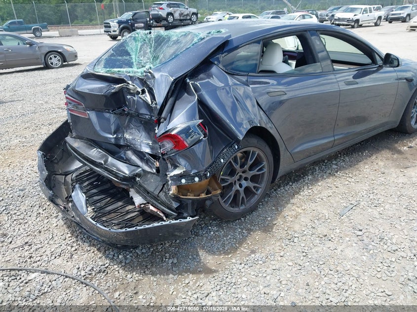 2021 Tesla Model s