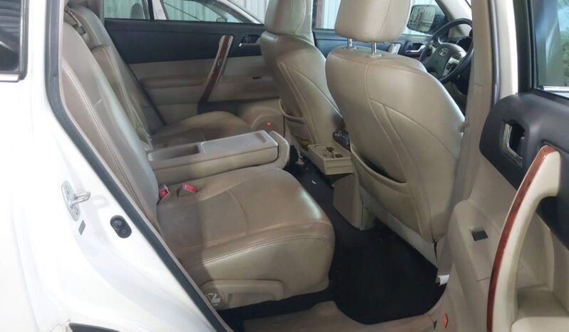
								2013 Toyota Highlander full									