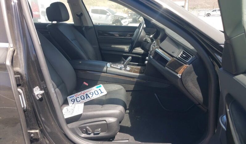 
								2014 BMW 7 series full									