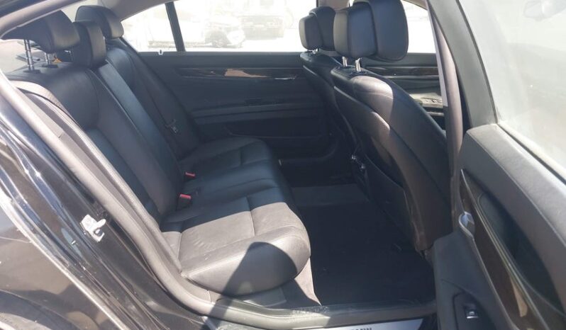 
								2014 BMW 7 series full									