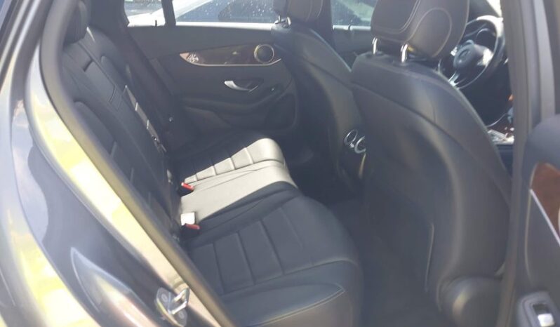 
								2017 Mercedes-benz Glc full									