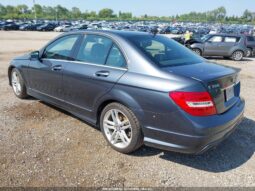 
										2013 Mercedes-benz C 300 full									