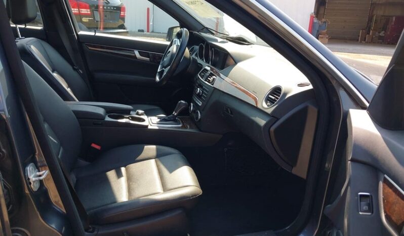 
								2013 Mercedes-benz C 300 full									
