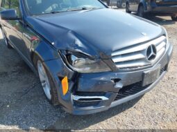 
										2013 Mercedes-benz C 300 full									