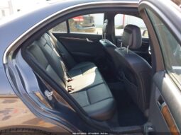 
										2013 Mercedes-benz C 300 full									