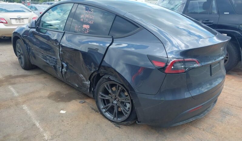 
								2025 Tesla Model y full									
