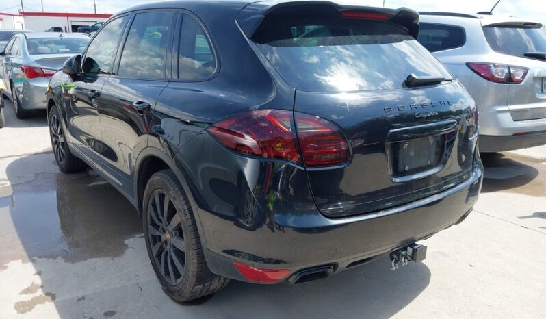
								2013 Porsche Cayenne full									