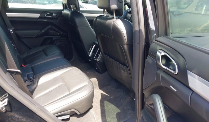 
								2013 Porsche Cayenne full									