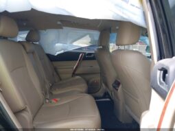 
										2013 Toyota Highlander full									