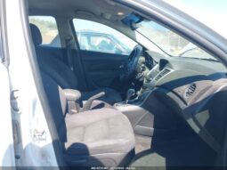
										2015 Chevrolet Cruze full									
